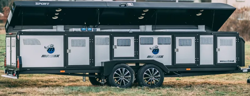 METBOX Sport silver multi-crate dog trailer with Sport lid open and alloy wheels